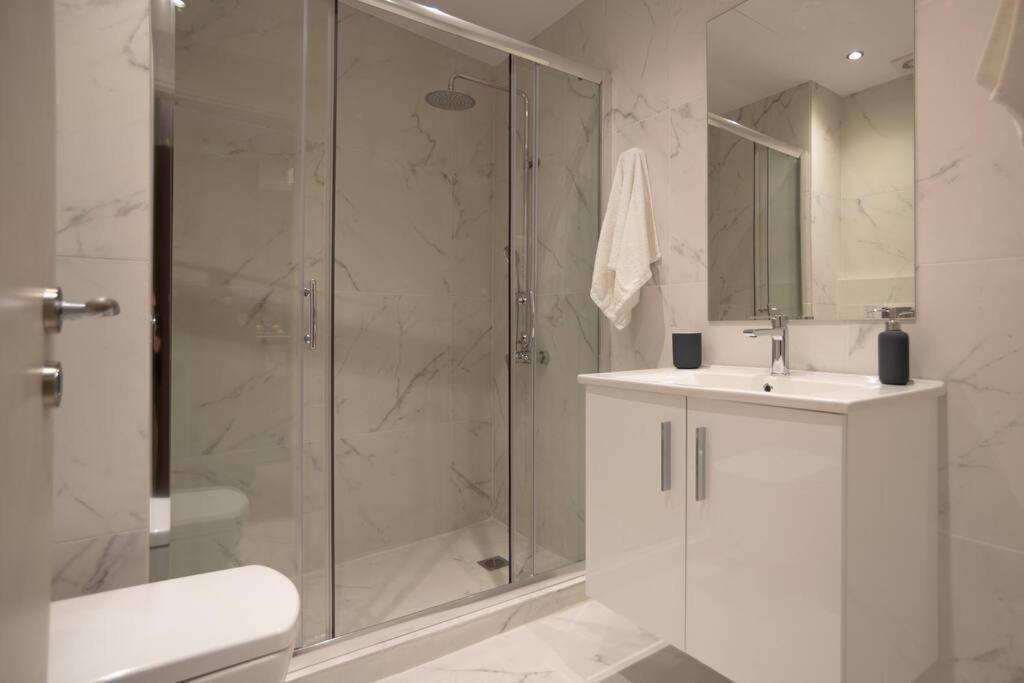 A11 Pristine & Comfy Studio Near Plaka & Parthenon Athen Eksteriør bilde