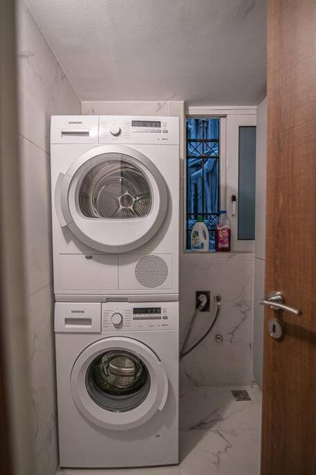 A11 Pristine & Comfy Studio Near Plaka & Parthenon Athen Eksteriør bilde